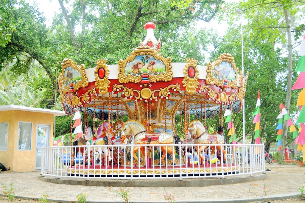 Mimiland Batu Payung Hotel Singkawang Esterno foto