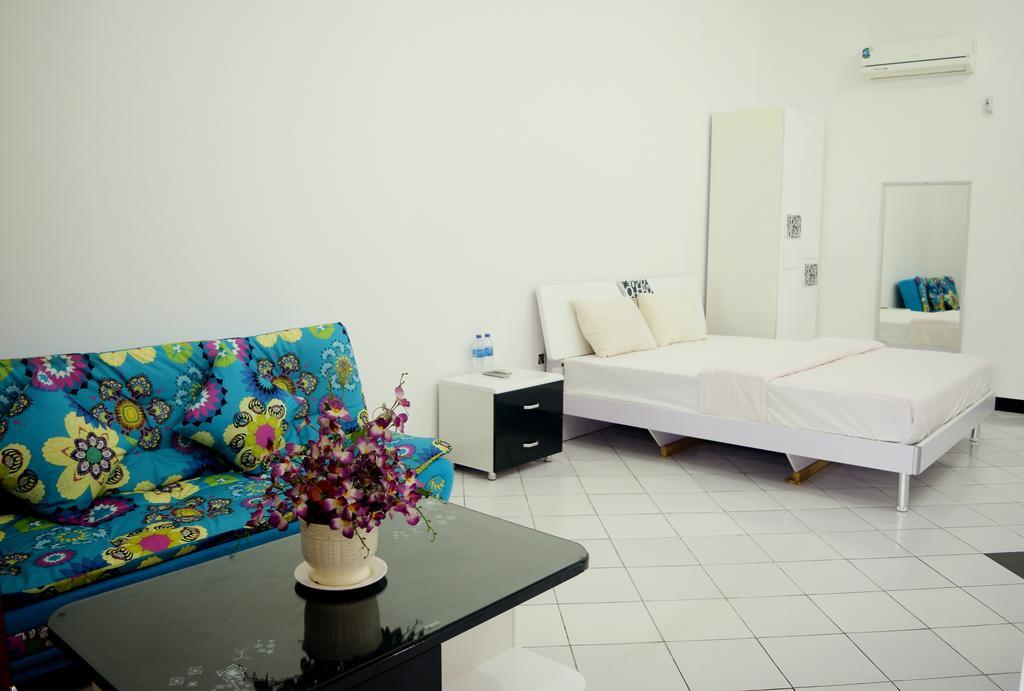 Mimiland Batu Payung Hotel Singkawang Esterno foto