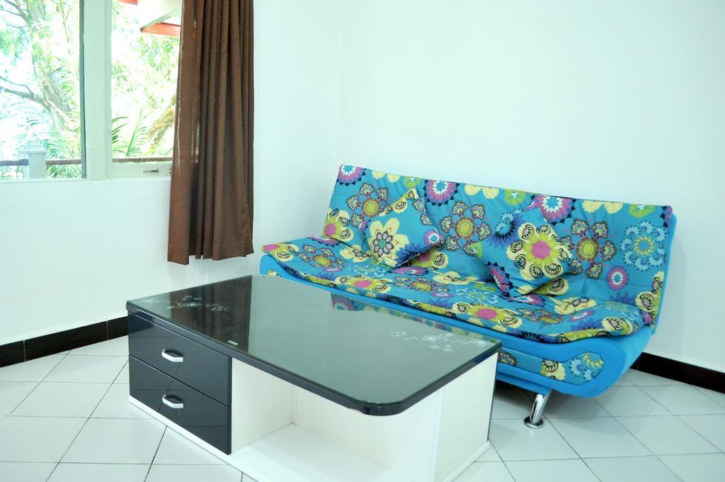 Mimiland Batu Payung Hotel Singkawang Esterno foto